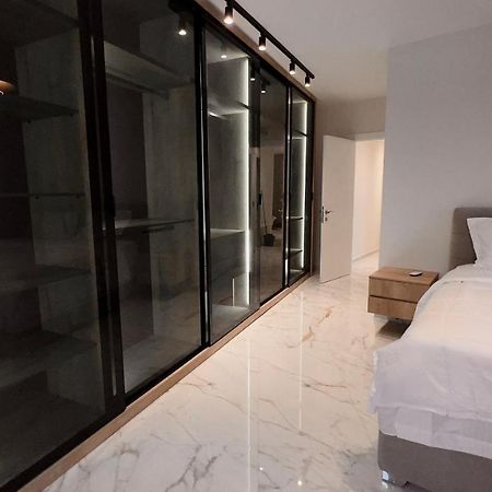 Zeus Tirana Suite Deluxe Екстер'єр фото